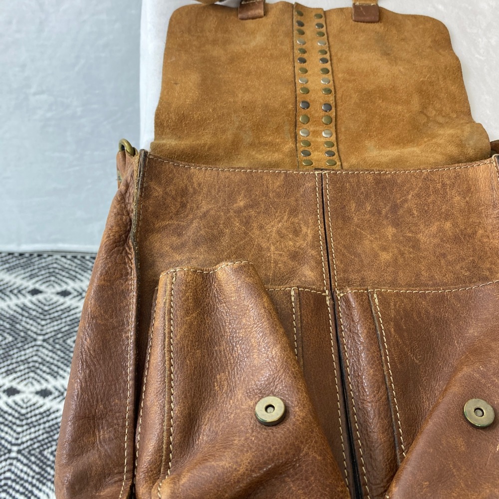 Patricia Nash Armeno Distressed Brown Leather Studded‎ Crossbody Messenger Bag - Picture 6 of 16